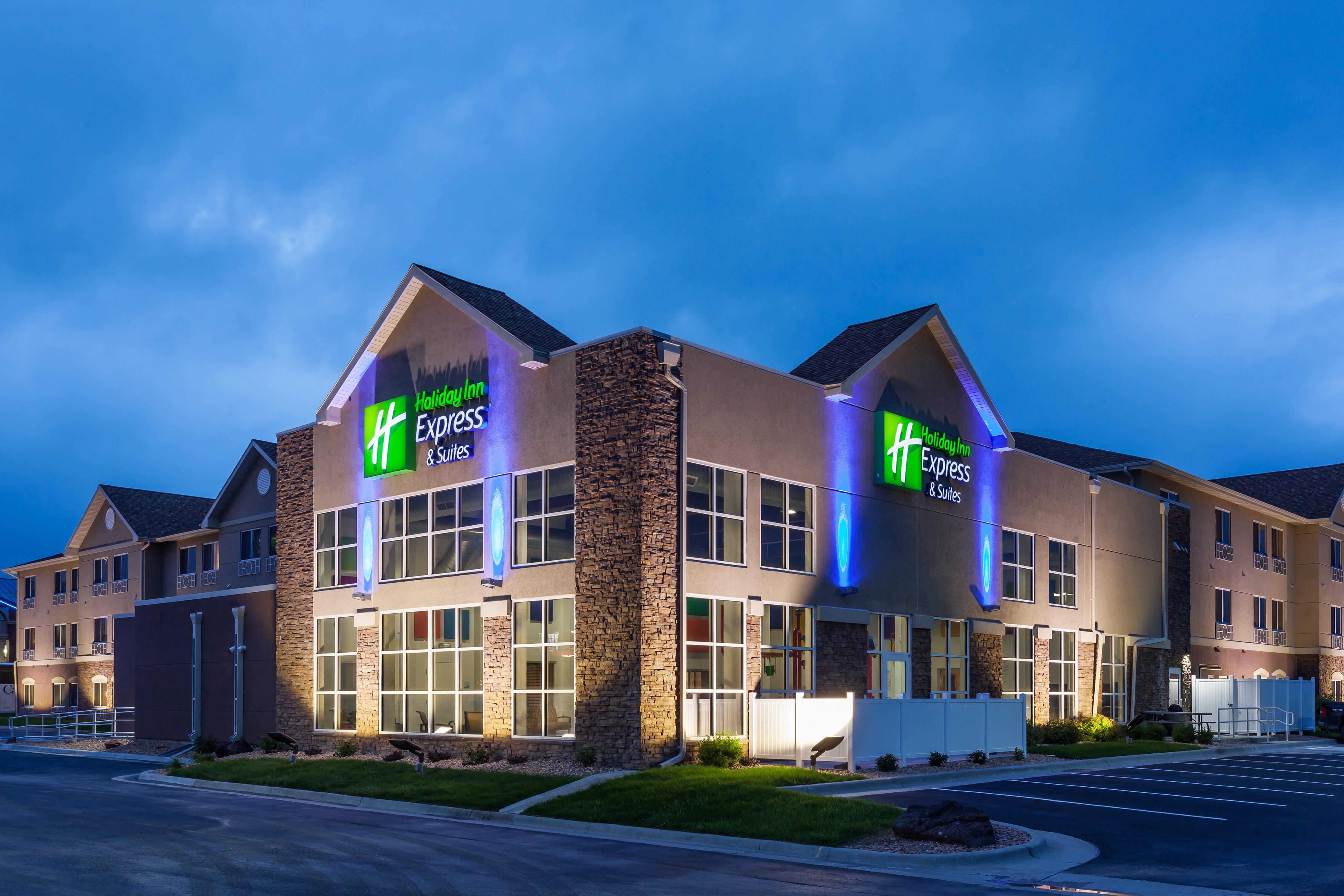 Holiday Inn Express & Suites Rapid City, An Ihg Hotel Dış mekan fotoğraf